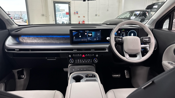 Hyundai IONIQ 9 314kW Calligraphy 110kWh 5dr AWD Auto Electric Estate - Image 10